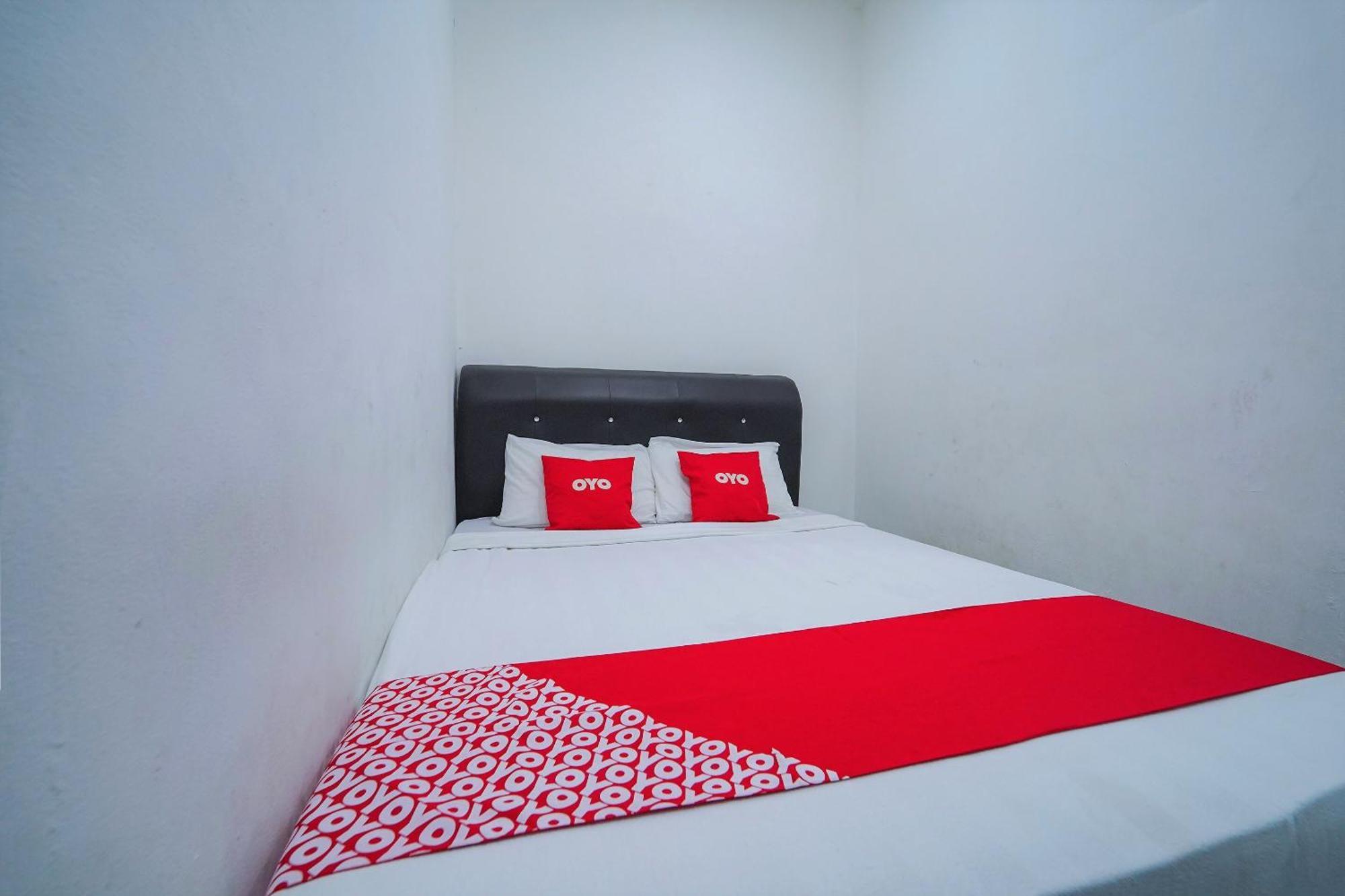 Oyo 89820 Sp Berlian Inn Sungai Petani Exteriör bild