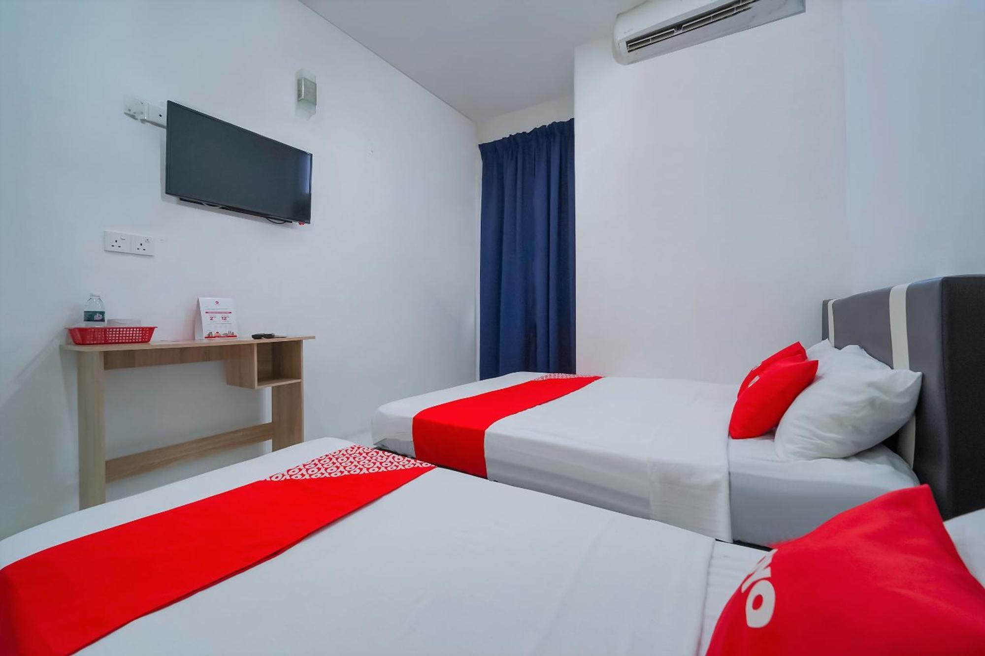 Oyo 89820 Sp Berlian Inn Sungai Petani Exteriör bild